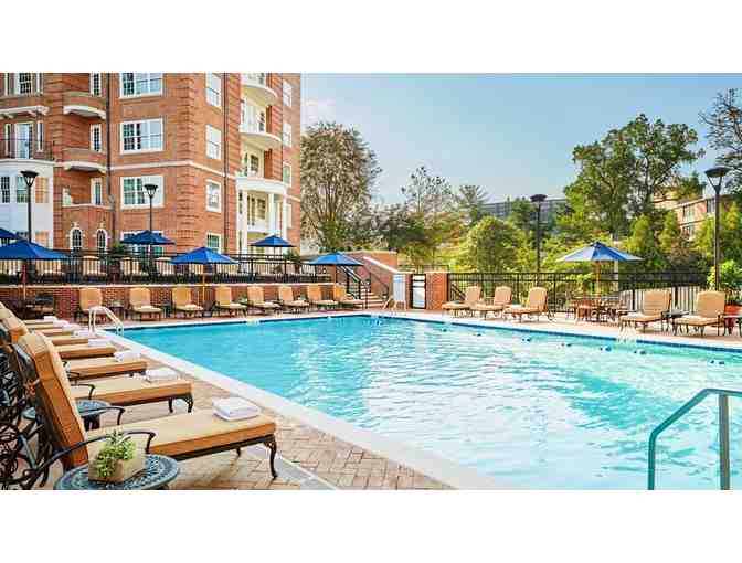 WASHINGTON, D.C. AREA - FIVE NIGHTS STAY W/ BREAKFAST FOR TWO EACH DAY