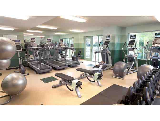 SEATTLE MARRIOTT REDMOND - TWO NIGHT WEEKEND STAY W/ BREAKFAST FOR TWO AND VALET PARKING