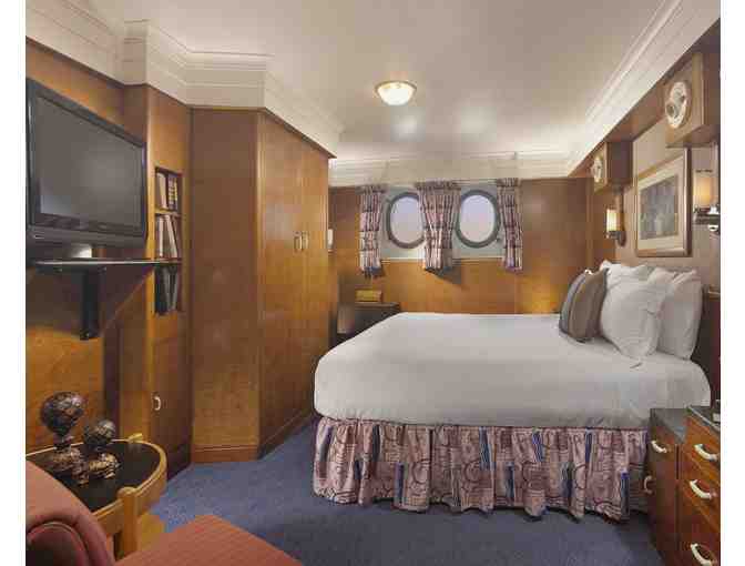 THE QUEEN MARY HOTEL - TWO NIGHT WEEKEND STAY W/ SUNDAY CHAMPAGNE BRUNCH FOR TWO