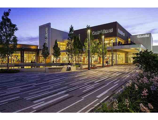 CHICAGO MARRIOTT OAK BROOK - TWO NIGHT WEEKEND STAY W/ BREAKFAST FOR TWO AND $100 SHOPPING