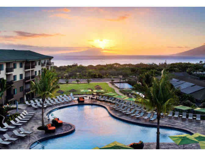 MAUI VACATION - 6 NIGHTS, 3 HOTELS W/ OCEANVIEW, BREAKFAST FOR TWO AND PARKING