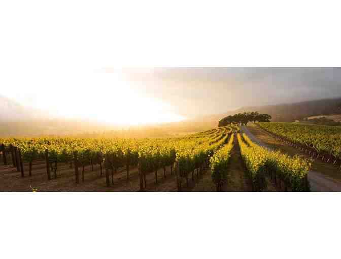SONOMA EXPERIENCE - ONE NIGHT STAY AT JORDAN WINERY, TASTING AT 2 WINERIES & 4 BOTTLES