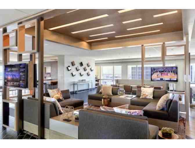 LOS ANGELES AIRPORT MARRIOTT - TWO NIGHT STAY WITH