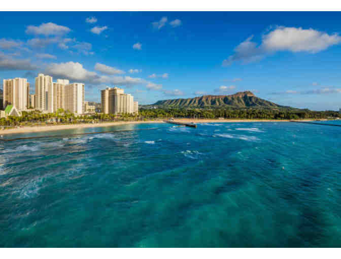 WAIKIKI BEACH MARRIOTT RESORT & SPA - 2 NIGHT STAY W/OCEANVIEW, BREAKFAST FOR 2, & PARKING
