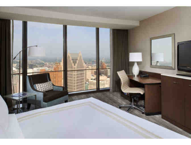 DETROIT MARRIOTT AT THE RENAISSANCE CENTER - ONE NIGHT WEEKEND STAY W/ BREAKFAST FOR TWO
