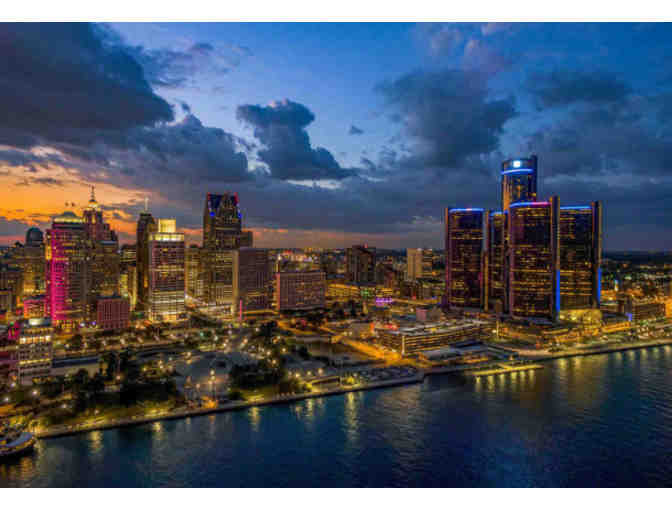 DETROIT MARRIOTT AT THE RENAISSANCE CENTER - ONE NIGHT WEEKEND STAY W/ BREAKFAST FOR TWO