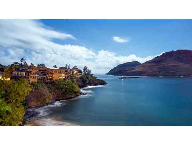 KAUA'I MARRIOTT RESORT - THREE NIGHT STAY W/ OCEAN VIEW, BREAKFAST FOR TWO, AND RESORT FEE