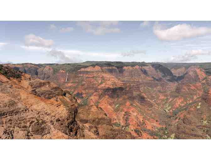 KAUA'I MARRIOTT RESORT - THREE NIGHT STAY W/ OCEAN VIEW, BREAKFAST FOR TWO, AND RESORT FEE