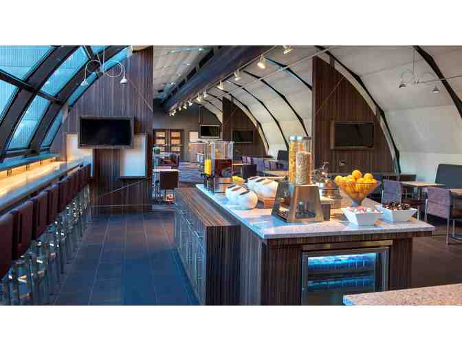 NEW YORK MARRIOTT MARQUIS - TWO NIGHT WEEKEND STAY W/ BREAKFAST FOR TWO