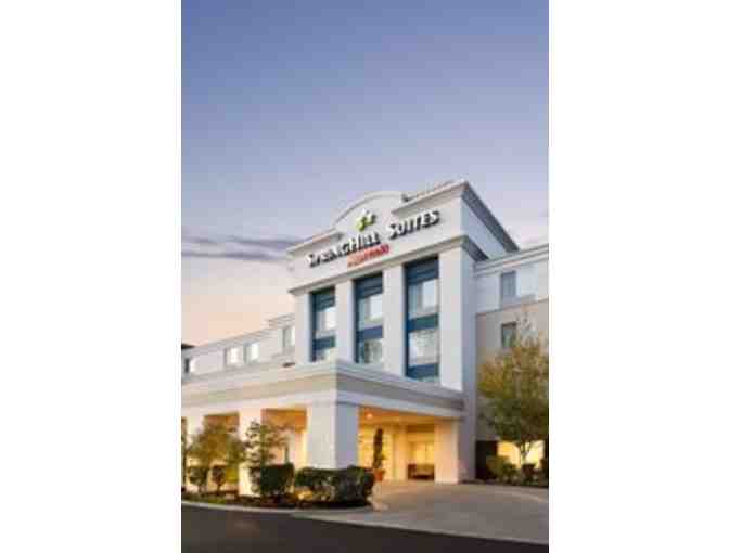 SPRINGHILL SUITES SEATTLE SOUTH/ RENTON - ONE NIGHT STAY W/ TWO WEEKS' PARK-N-FLY
