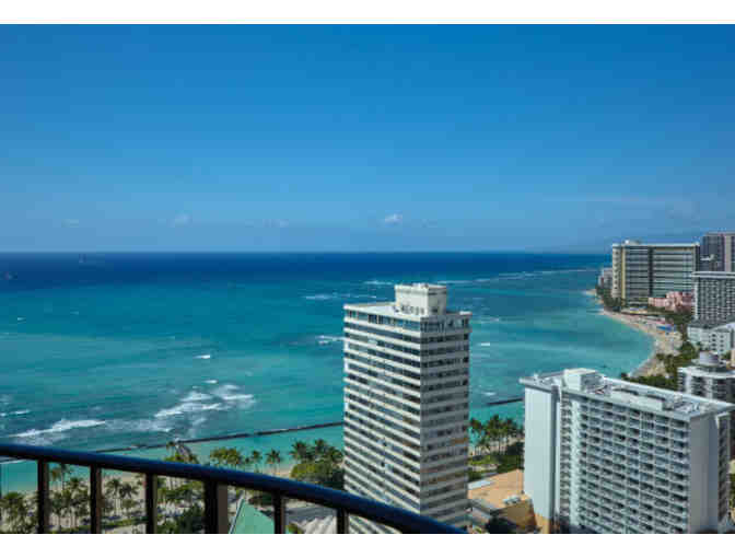 WAIKIKI BEACH MARRIOTT RESORT & SPA - 2 NIGHT STAY W/OCEANVIEW, RESORT FEE, & PARKING