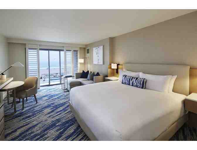 LOEWS SANTA MONICA BEACH - 1 NIGHT STAY WITH OCEANVIEW, BREAKFAST FOR 2, PARKING