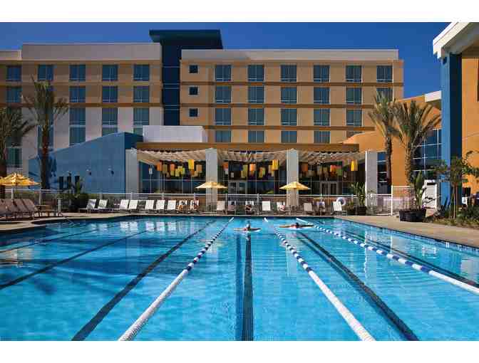 RENAISSANCE CLUBSPORT ALISO VIEJO LAGUNA BEACH HOTEL - TWO NIGHT STAY W/BREAKFAST FOR TWO