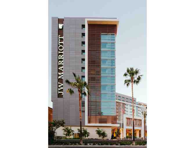 JW Marriott, Anaheim Resort