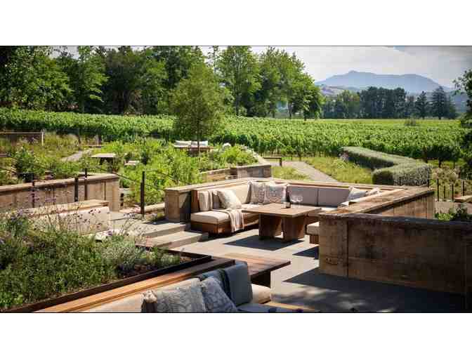 Sonoma Experience - 1 Night Stay at Jordan Winery and Tastings at 3 Wineries
