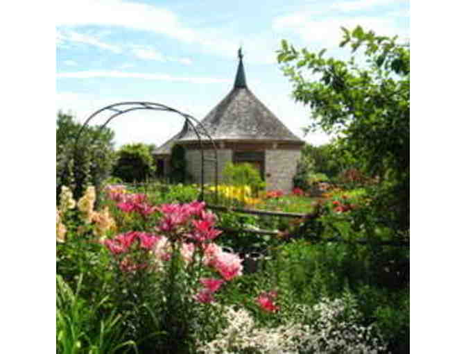 Experience the Garden!