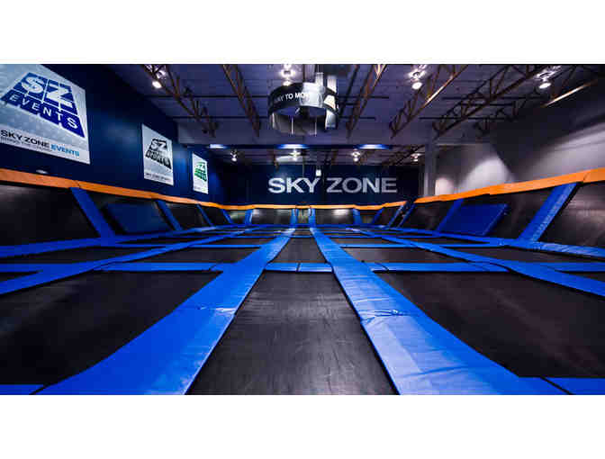 Family 4 Pack to Sky Zone Indoor Trampoline Park