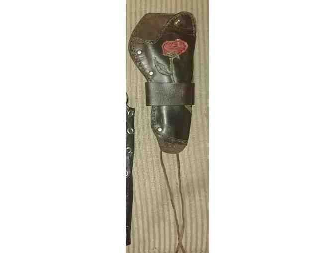 Custom Leather holster for long barrel hand gun - Photo 1