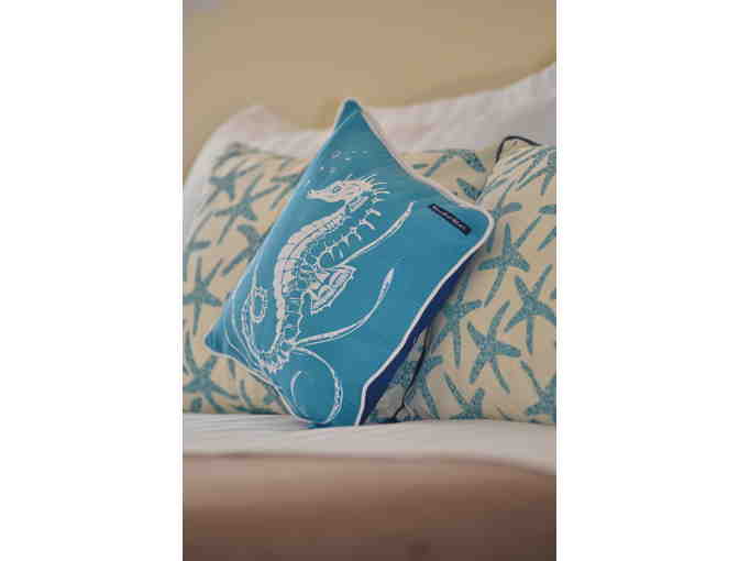 Sandyport Beaches Resort