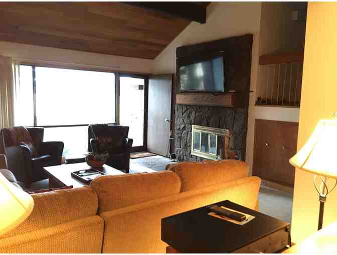 Winter Getaway in Sunriver. 5 nights for up to 6 people.