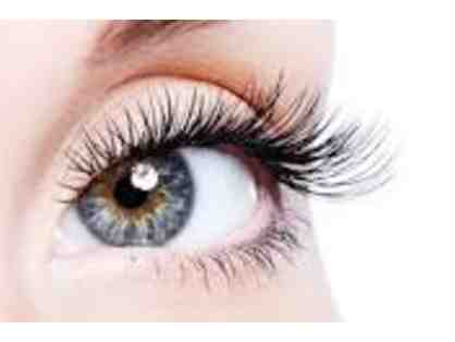 Eyelash Extensions from The Artistic Glam Studio