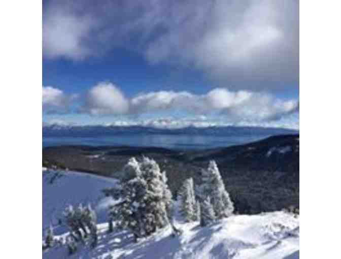 Squaw Valley Alpine Meadows - 4 Lift Tickets