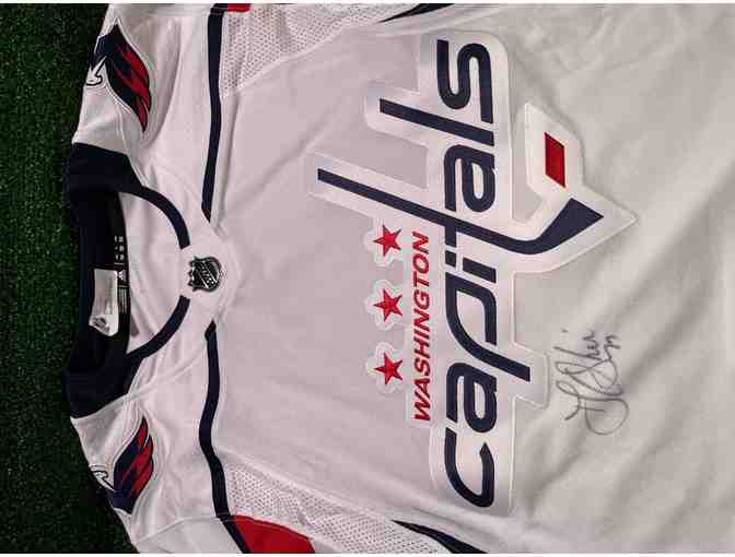 Autographed Washington Capitals T.J. Oshie Adidas Authentic Jersey - New