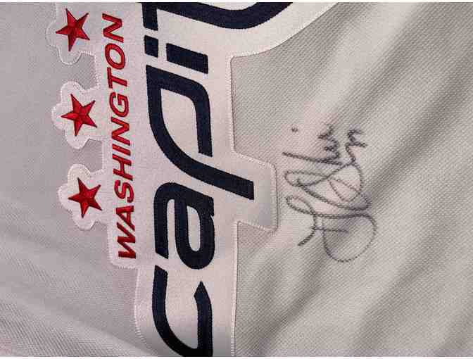 Autographed Washington Capitals T.J. Oshie Adidas Authentic Jersey - New