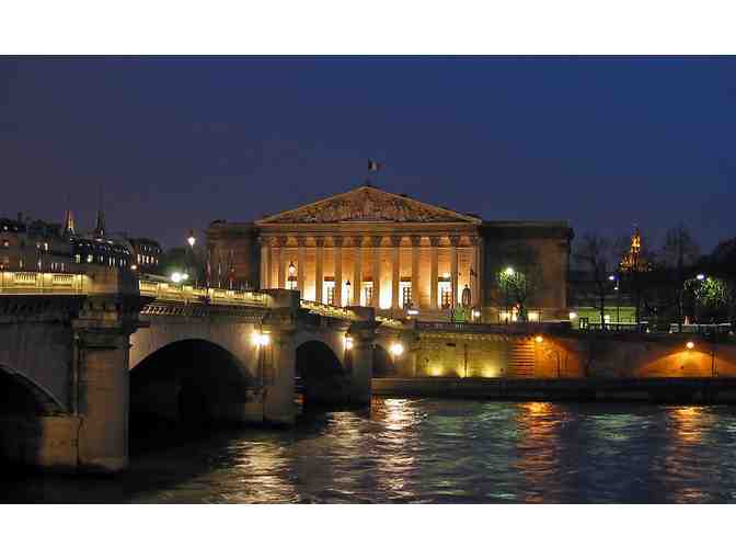 Enjoy Paris' Joie de Vivre!