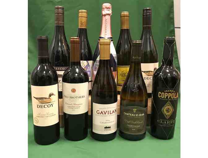 Wine rack with 10 bottles of wine!