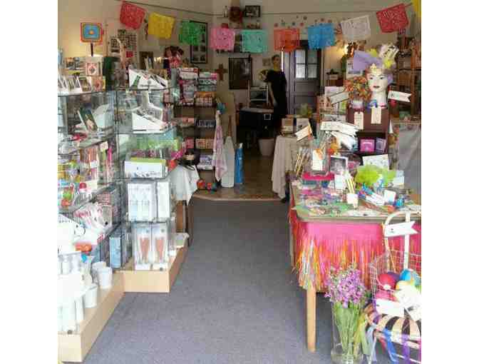 $25 Gift Certificate 'n' Goodies to The Studio