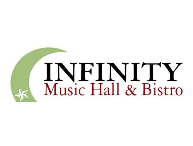 Night out on Front St.