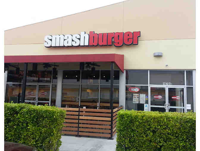 Extreme Coupon: Five $5 coupons for Smashburger in Culver City