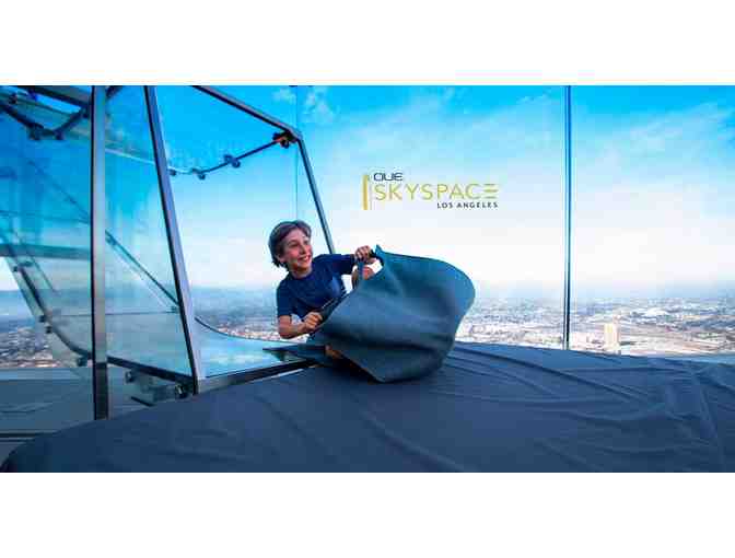 Skyspace LA: Gift certificate for two to OUE Skyspace and Skyslide