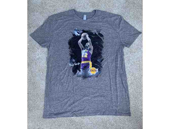 Brand New Heather Grey ELGIN BAYLOR #22 LA Lakers T-shirt - size XL - Photo 1