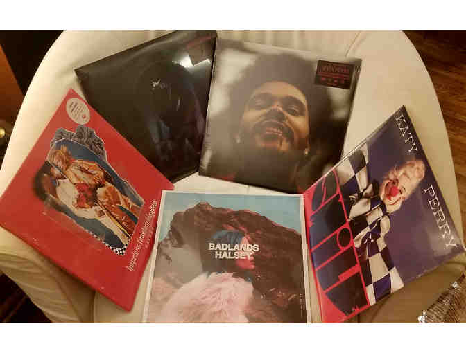 Pop Vinyl/LP Pack (5 LP's total) - Photo 1