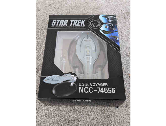 Star Trek-'Official Starships Collection' USS Voyager NCC-74656