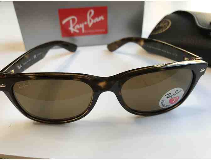 Ray-Ban New Wayfarer Classic Sunglasses - Photo 6