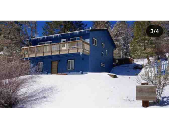 AirBnB cabin in Big bear for 2 nights for 4 guests PLUS a ski package for all 4 guests!