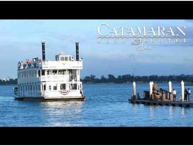 Catamaran Resort dinner for 4 and Bahia Belle cruise