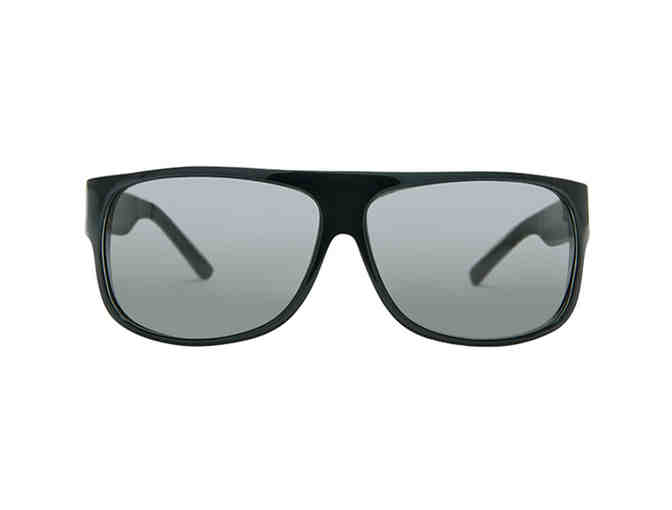 'The Regal' Frame Black Sunglasses (with case) from Raen Optics