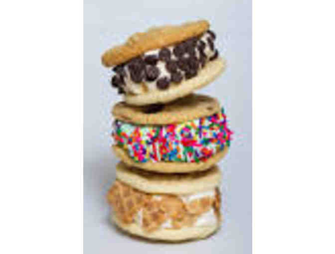 4 x Free Custom Ice Cream Sandwiches from The Baked Bear