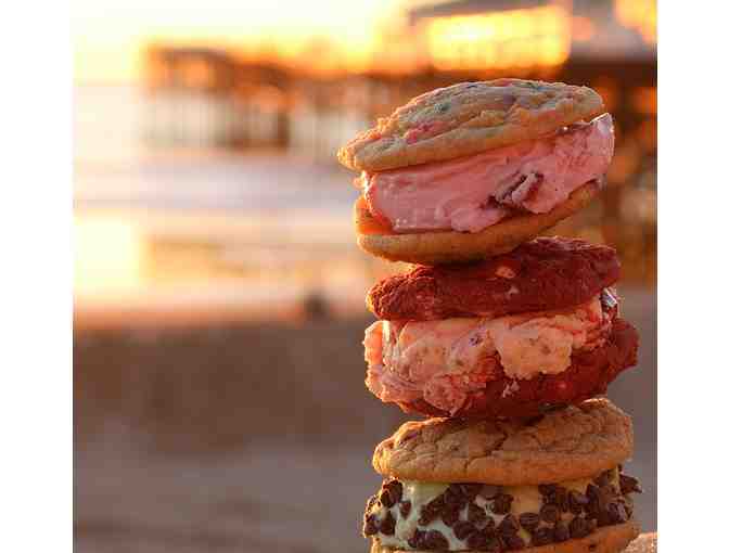 4 x Free Custom Ice Cream Sandwiches from The Baked Bear