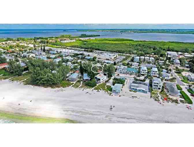 One Week on Anna Marie Island in This Stunning Two Bedroom Condo