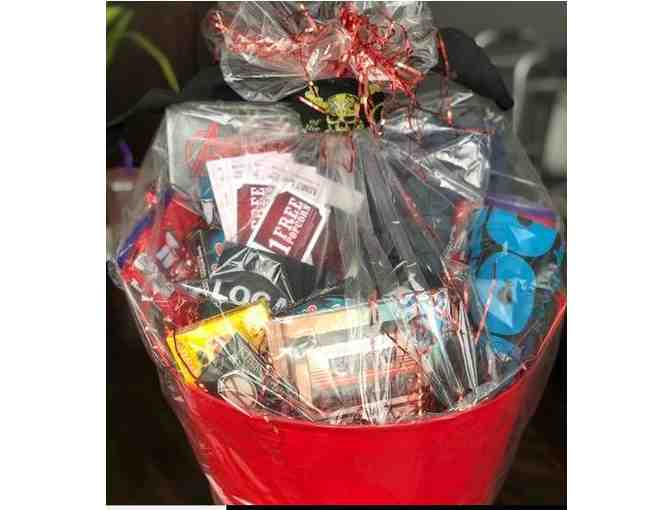 Logan Square Family Movie Night With Drinks & Snacks!