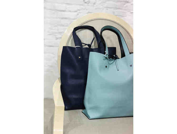 Sip & Shop Style Party at Moonfish