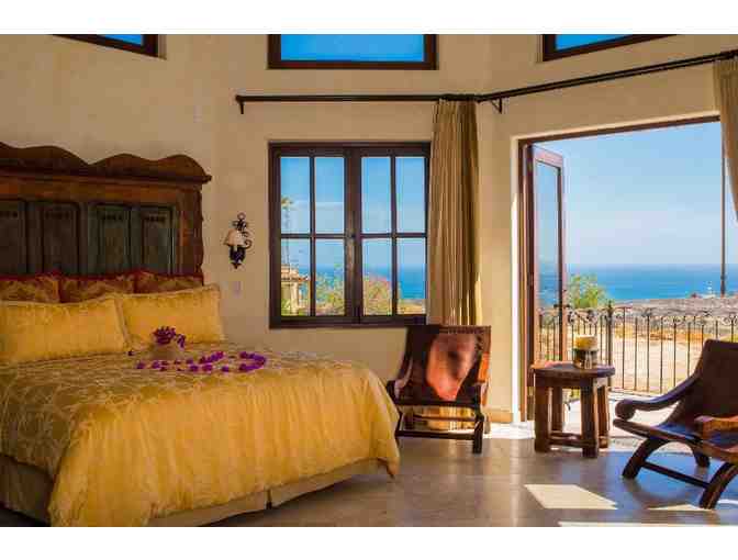 Sun Filled Week in a 6 Bedroom House in San Jose del Cabo