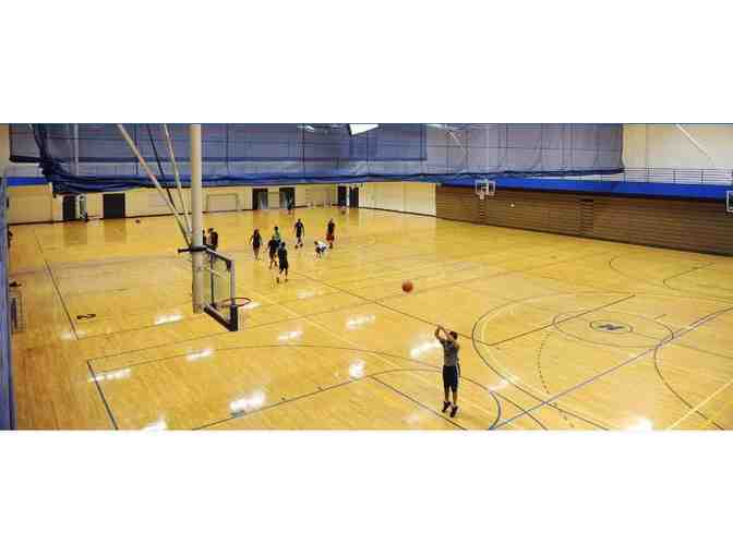 One Year Membership to Northeastern Illinois University Campus Rec Complex