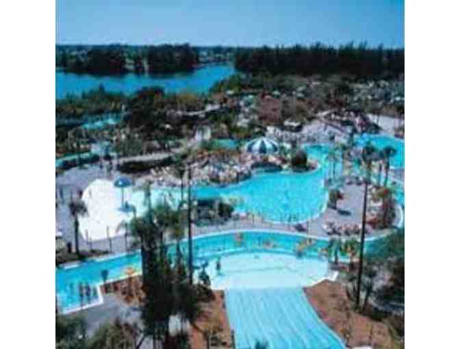 4 SunSplash Waterpark Tickets