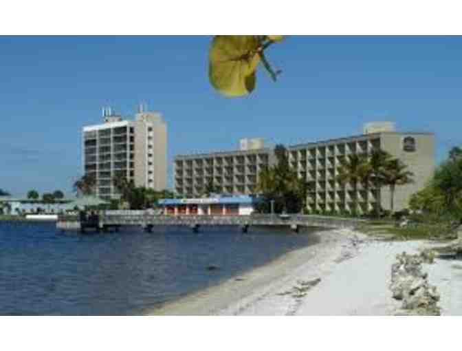 2 Nights at the Best Western Fort Myers Waterfront & 4-$25 Pure Florida Certificates